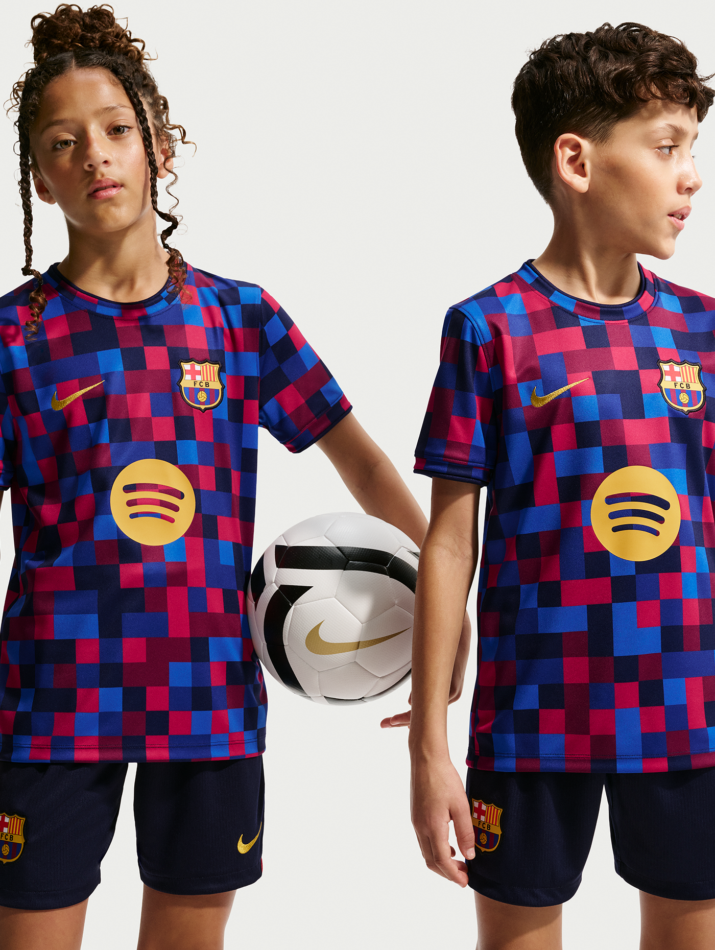 Kids Barcelona Pre-Match 26/27